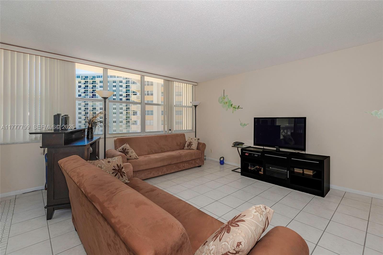 1817 S Ocean Drive 628 — photo 6