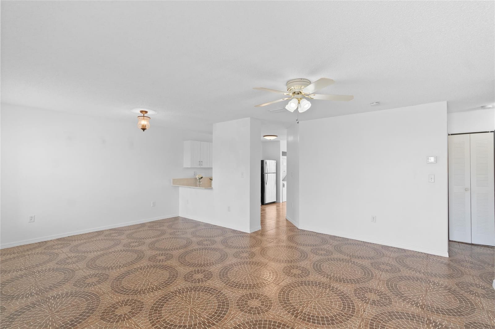 2734 NW 202nd Terrace 2734 — photo 7