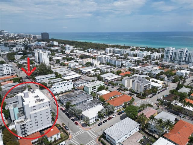 7620 Carlyle Avenue 805, sold in Carlyle Plaza Condo, Miami Beach, FL