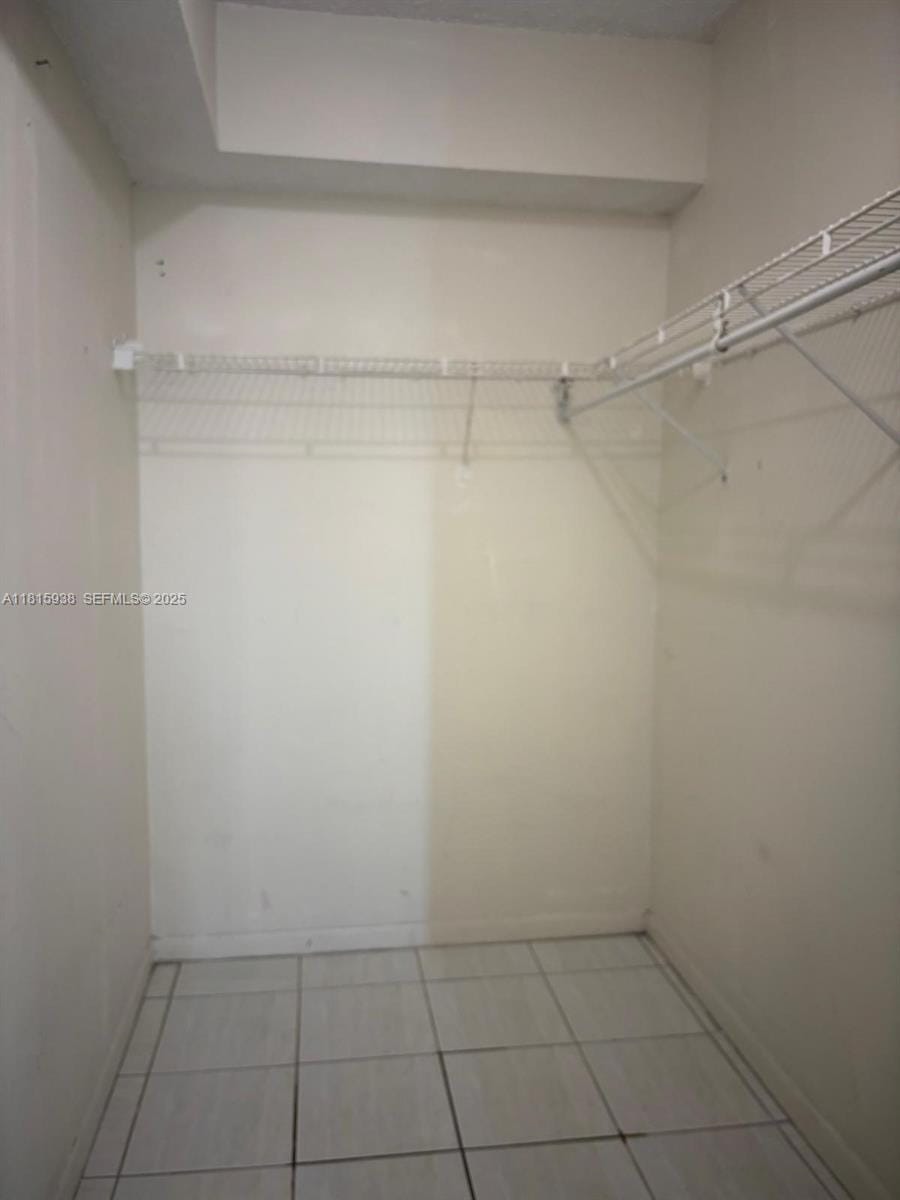2075 SW 122nd Avenue 227, Miami, FL 33175 photo 2