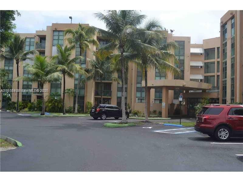 Sold home at 2075 SW 122nd Avenue 227, Miami, FL 33175