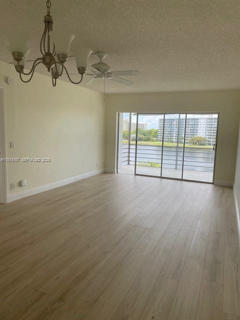 2751 N Palm Aire Drive 504 — photo 11
