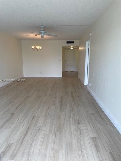 2751 N Palm Aire Drive 504 — photo 10