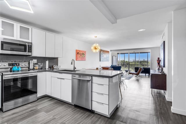 1780 NE 191st Street 501-2, Miami, FL 33179