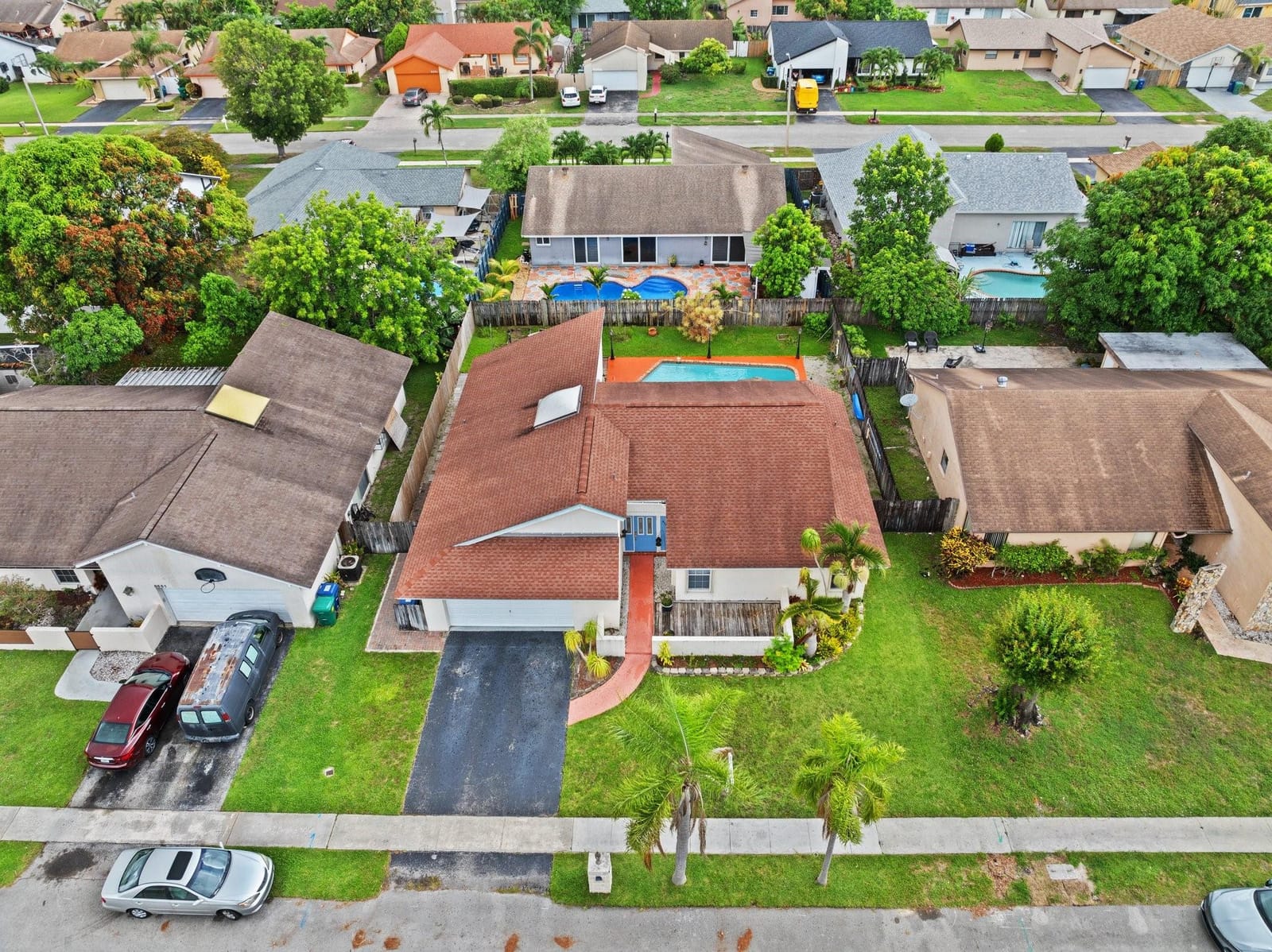 8541 NW 47th Court — photo 3