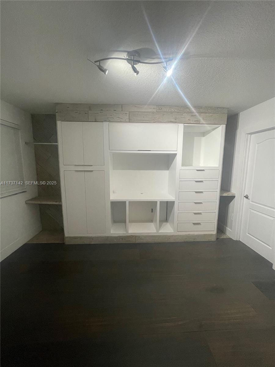 17650 NW 73rd Avenue 202-18 — photo 4