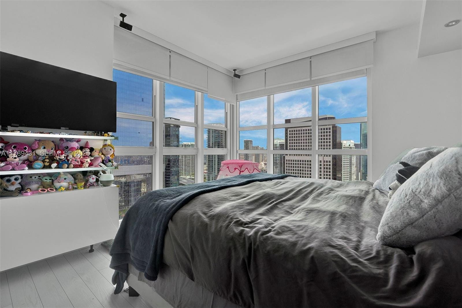951 Brickell Avenue 3801, Miami, FL 33131 photo 14