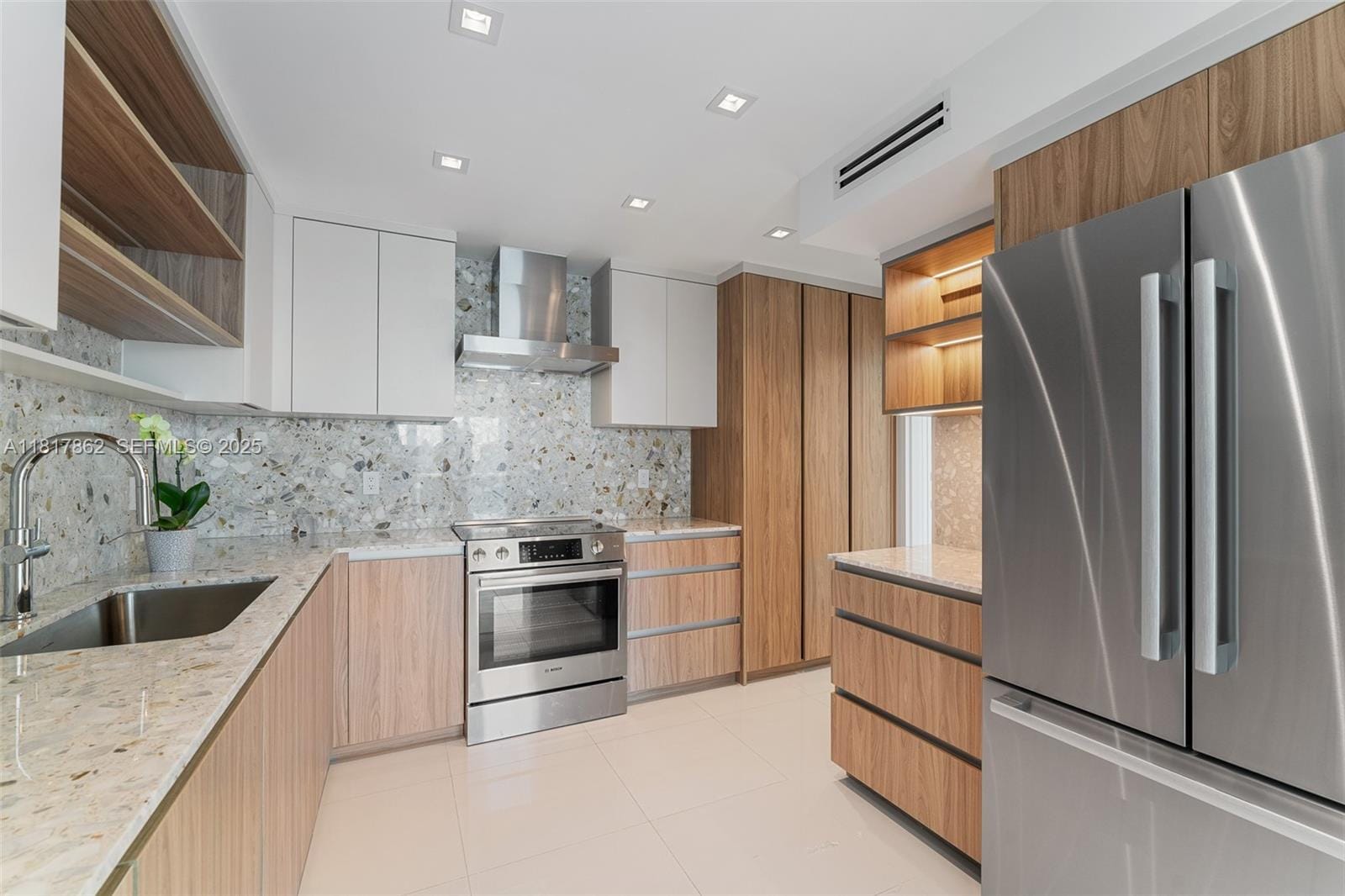 900 Bay Drive 904, Miami Beach, FL 33141 photo 8