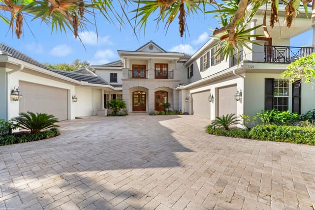 7320 SE Medalist Place, sold in Medalist Village, Hobe Sound, FL