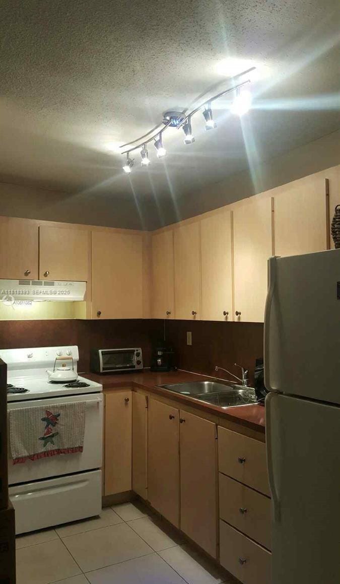 1525 NW 19th Terrace 15, Miami, FL 33125 photo 5