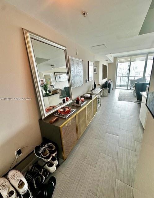 92 SW 3rd Street 4104, Miami, FL 33130 photo 2