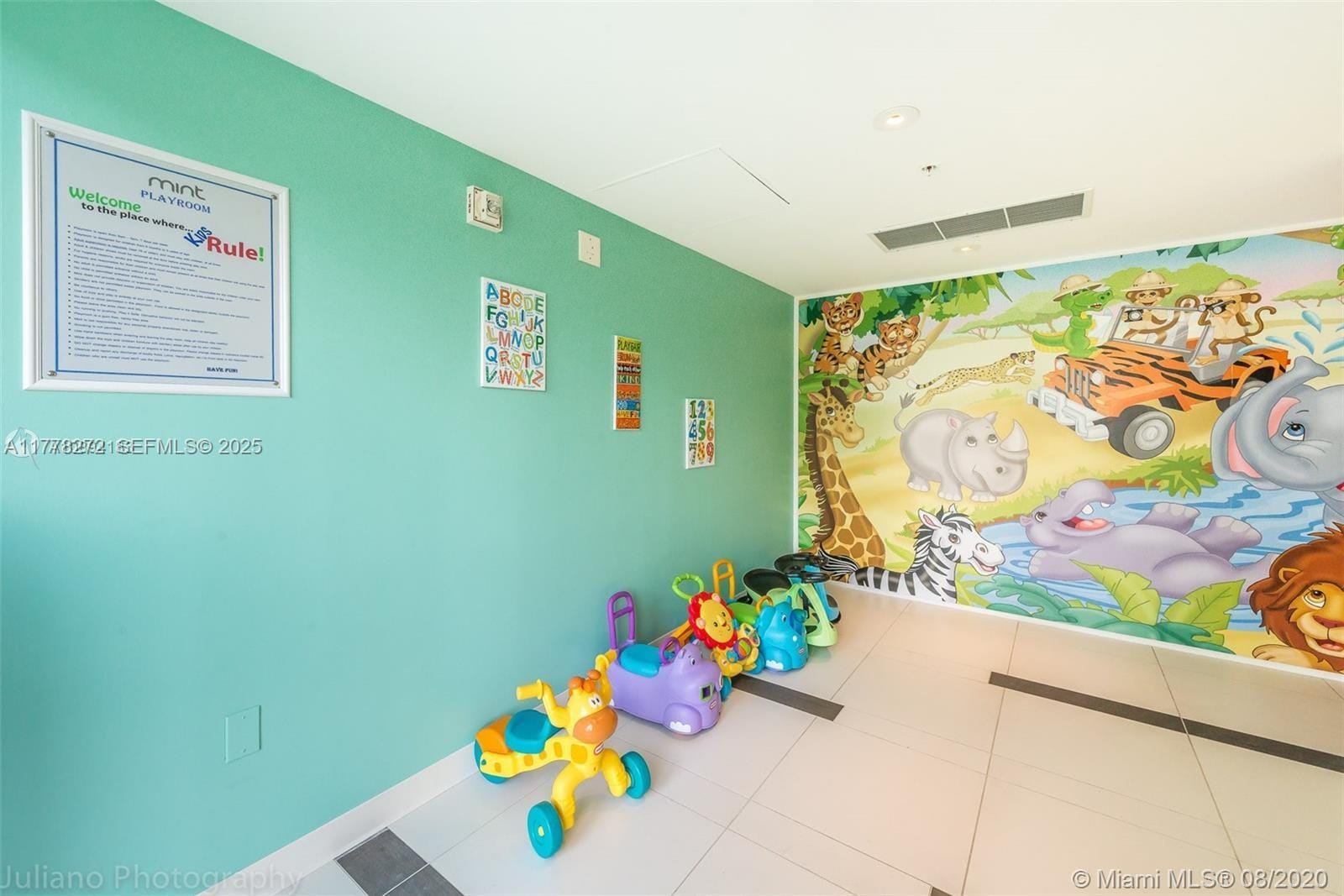 92 SW 3rd Street 4104, Miami, FL 33130 photo 28