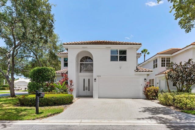 5850 NW 42nd Terrace, sold in Victoria Isles, Coconut Creek, FL