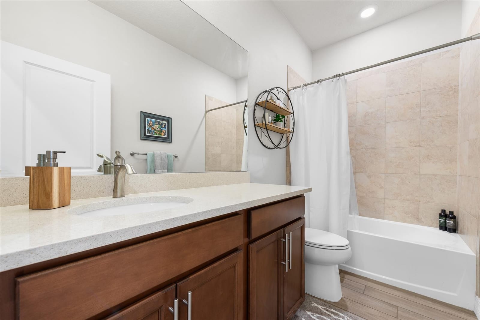 1030 Eucalyptus Drive 2, Hollywood, FL 33021 photo 14
