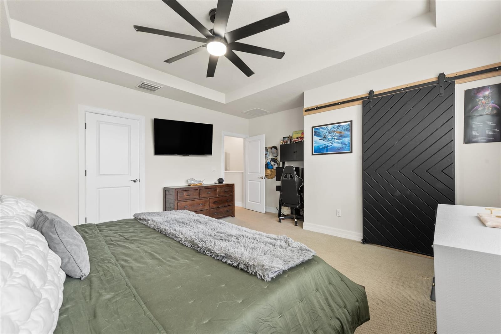 1030 Eucalyptus Drive 2, Hollywood, FL 33021 photo 9