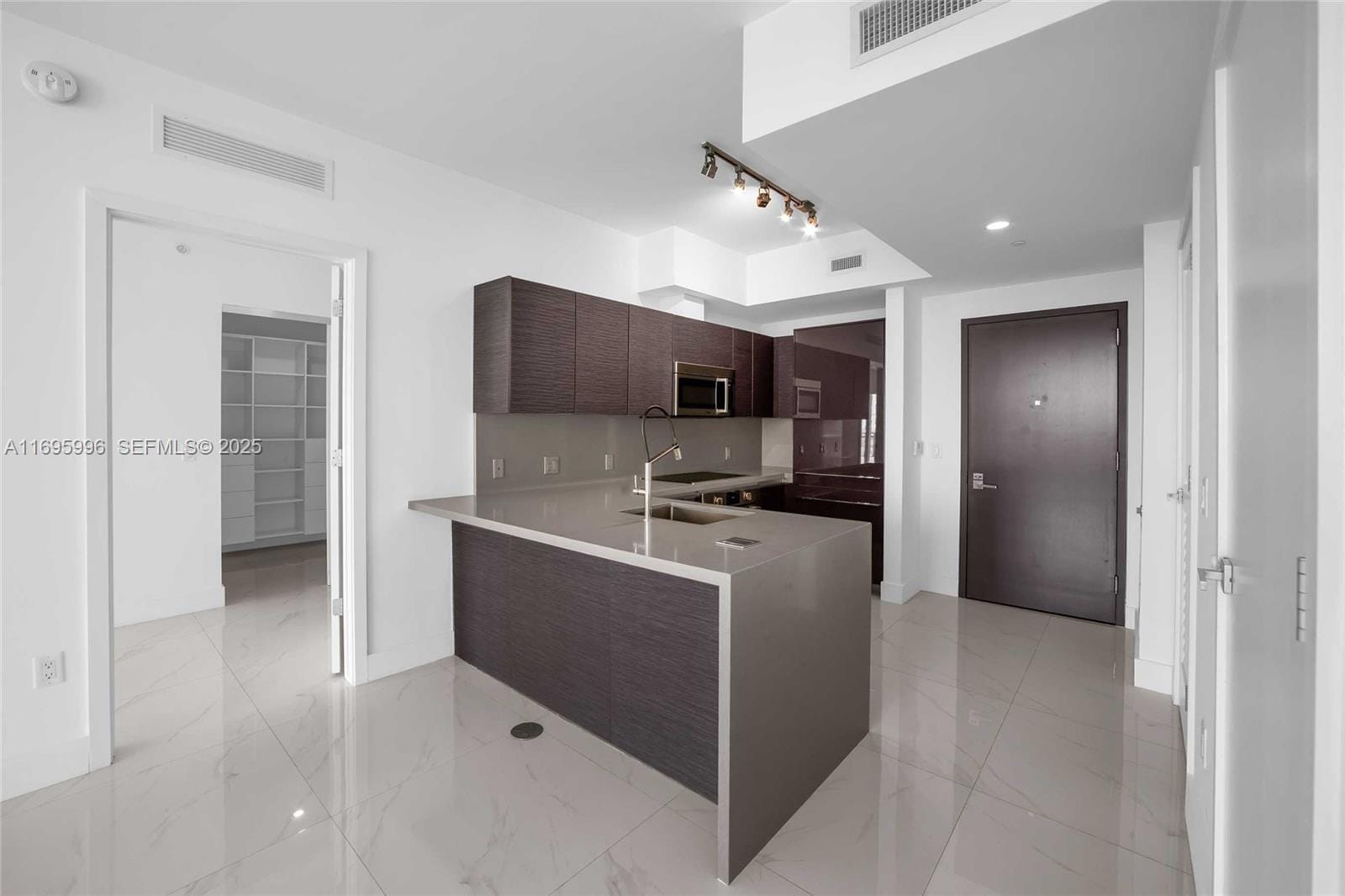 1080 Brickell Avenue 3604, Miami, FL 33131 photo 11