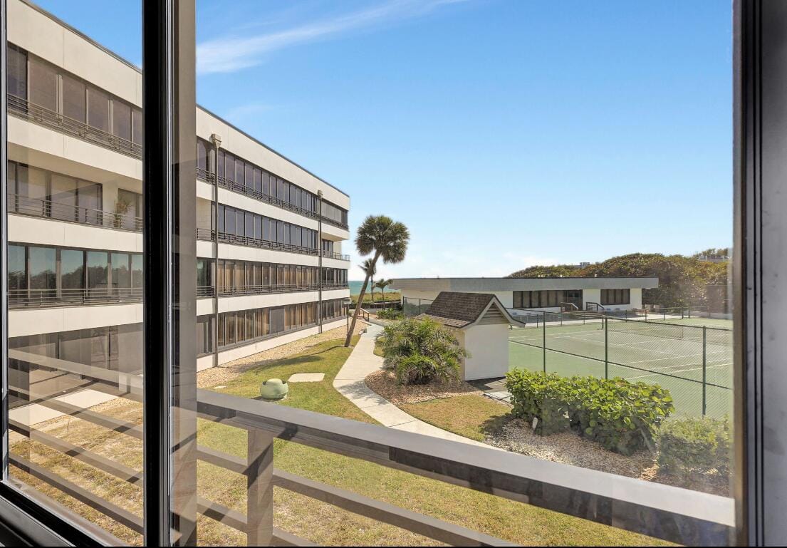 1357 NE Ocean Boulevard 215, Stuart, FL 34996 photo 24