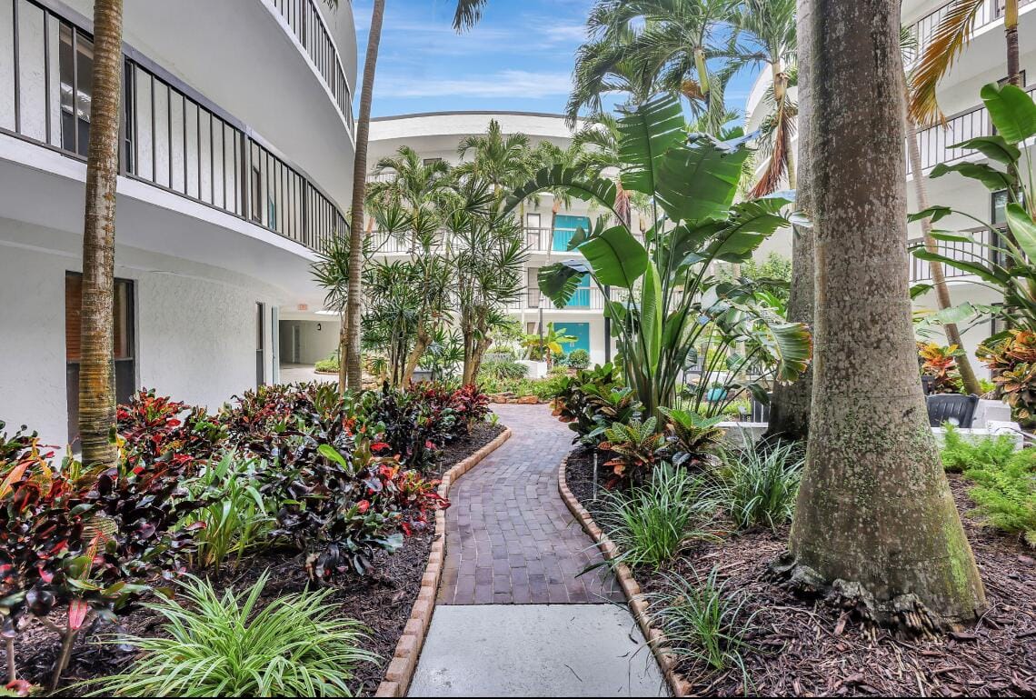 1357 NE Ocean Boulevard 215, Stuart, FL 34996 photo 28
