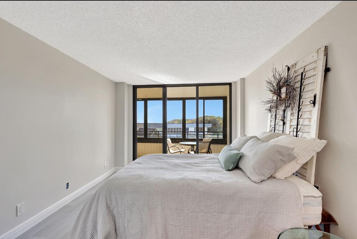 1357 NE Ocean Boulevard 215, Stuart, FL 34996 photo 9