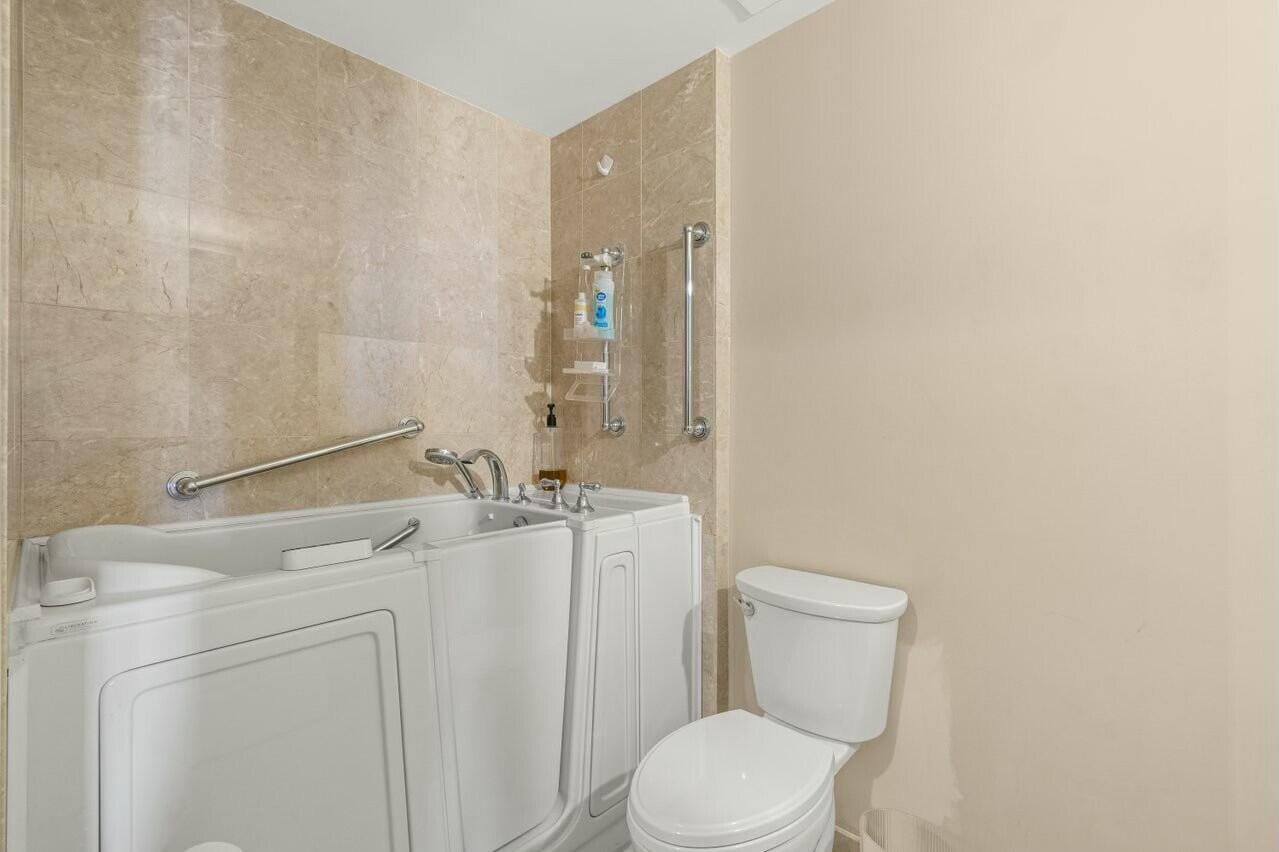 200 E Palmetto Park Road 808, Boca Raton, FL 33432 photo 25