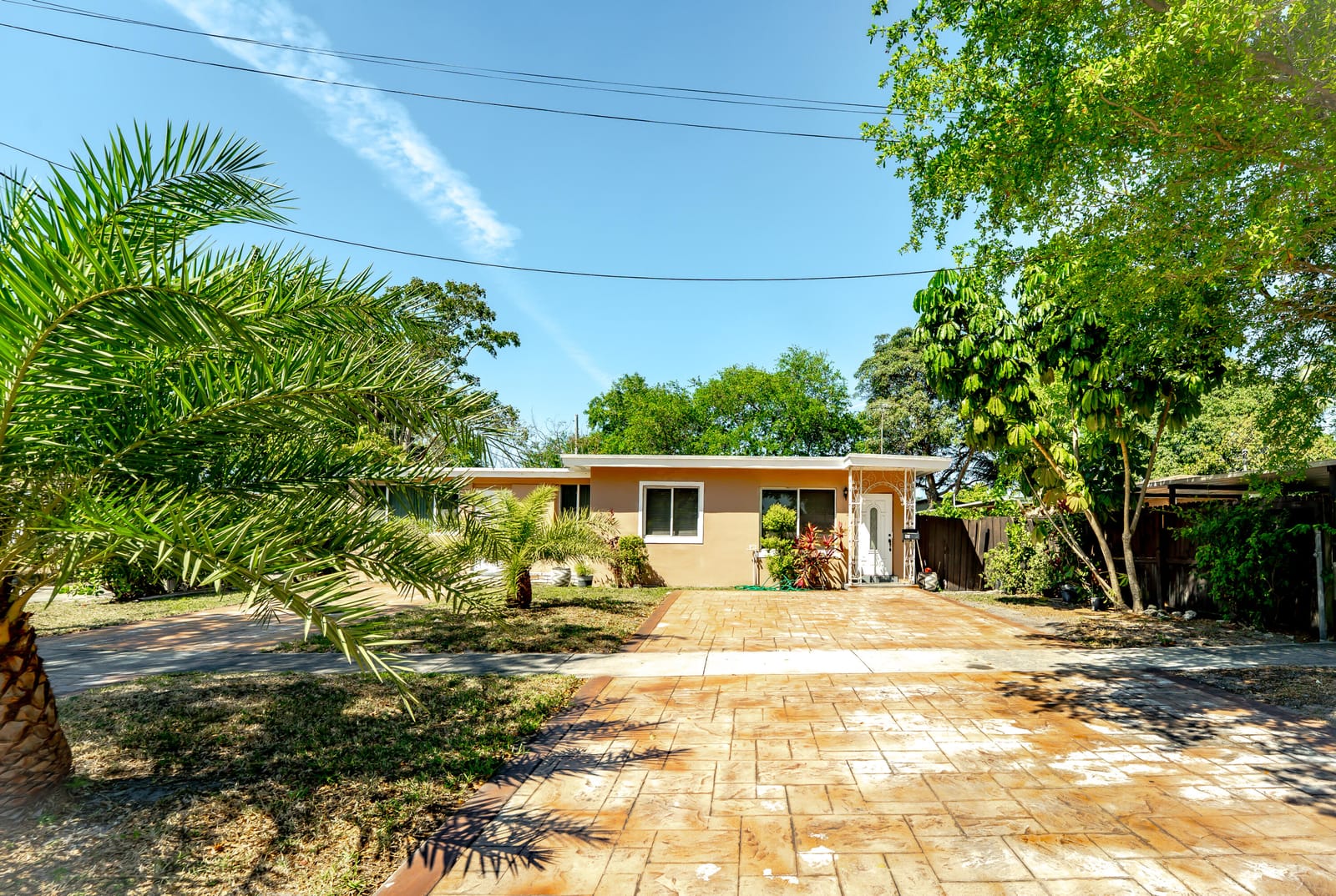 1285 NE 154th Street, North Miami Beach, FL 33162