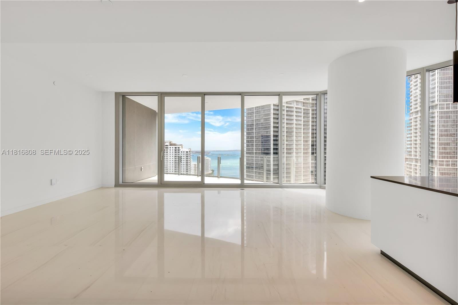 300 Biscayne Blvd Way 2907, Miami, FL 33131 photo 13