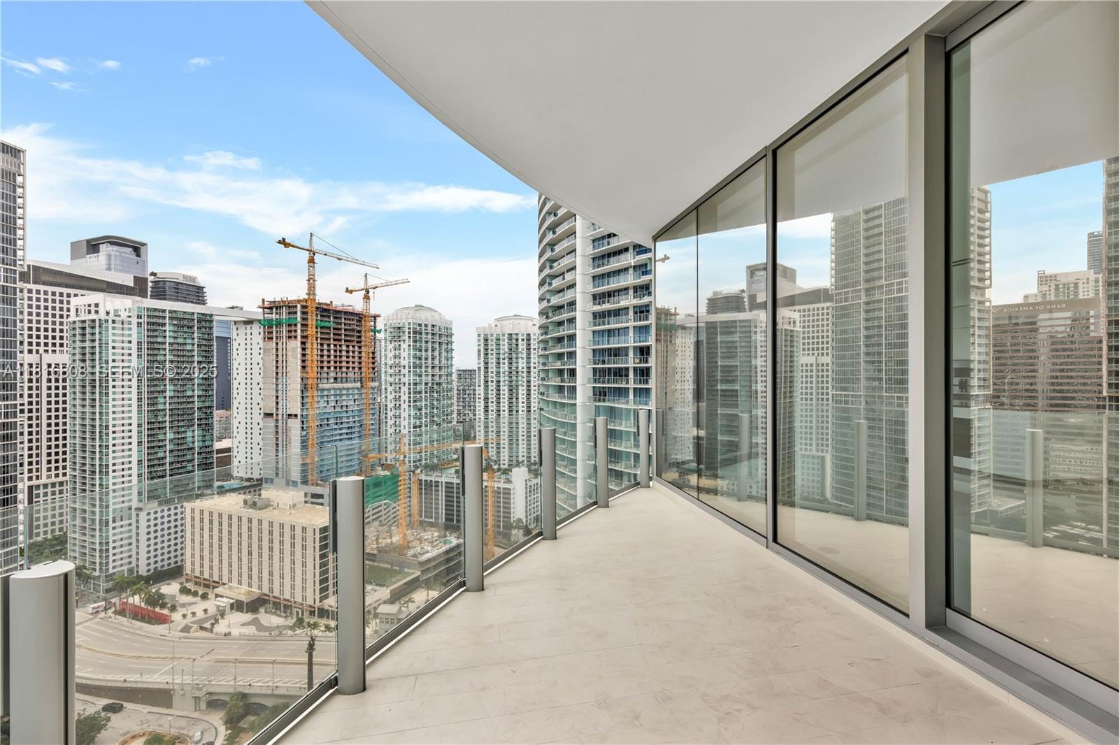 300 Biscayne Blvd Way 2907, Miami, FL 33131 photo 5