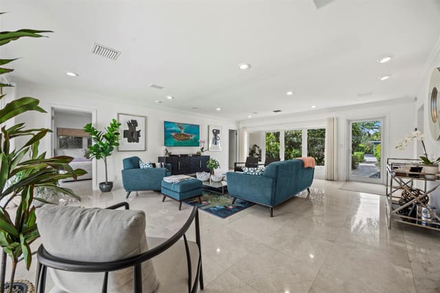 1719 Poinsettia Drive, Fort Lauderdale, FL 33305