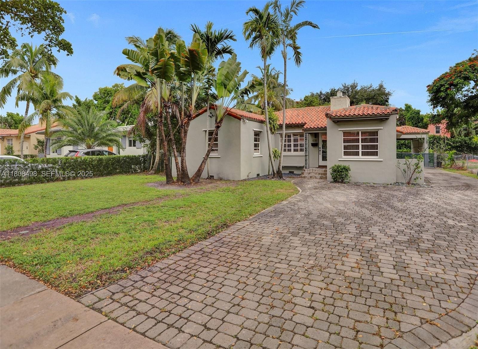 638 Madeira Avenue, Coral Gables, FL 33134 photo 2