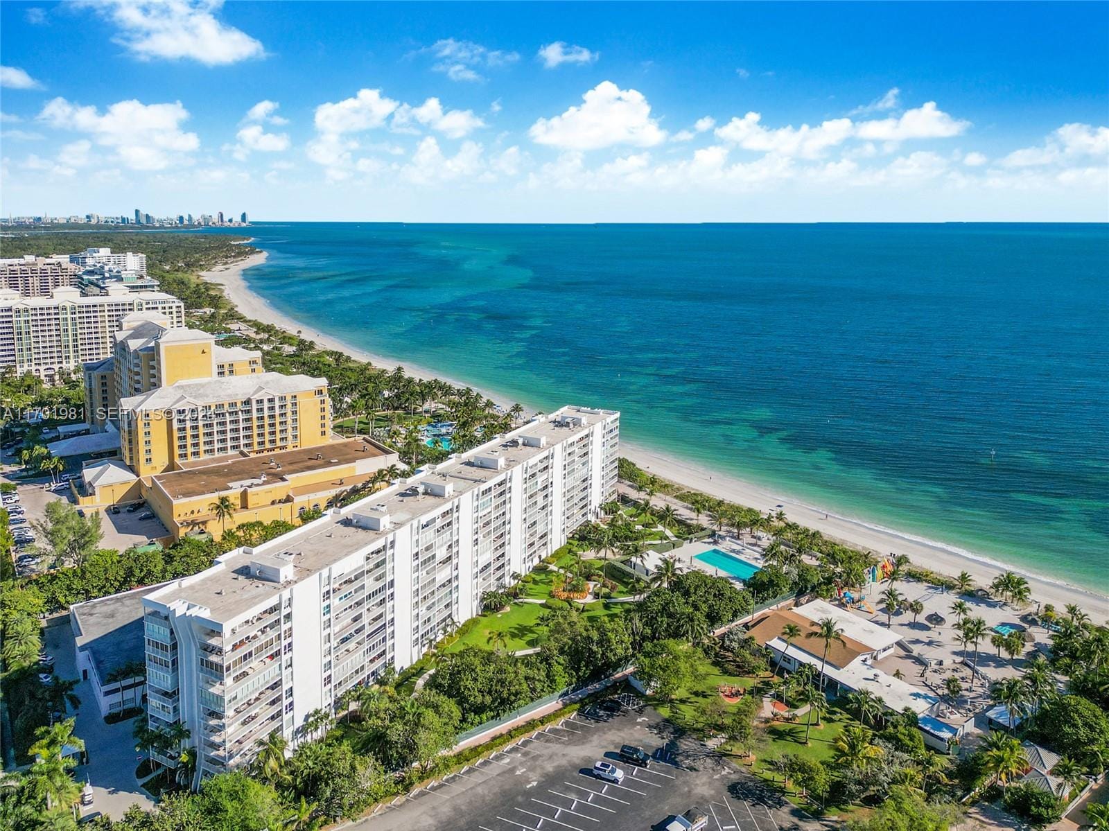 605 Ocean Drive 4L, Key Biscayne, FL 33149 photo 2