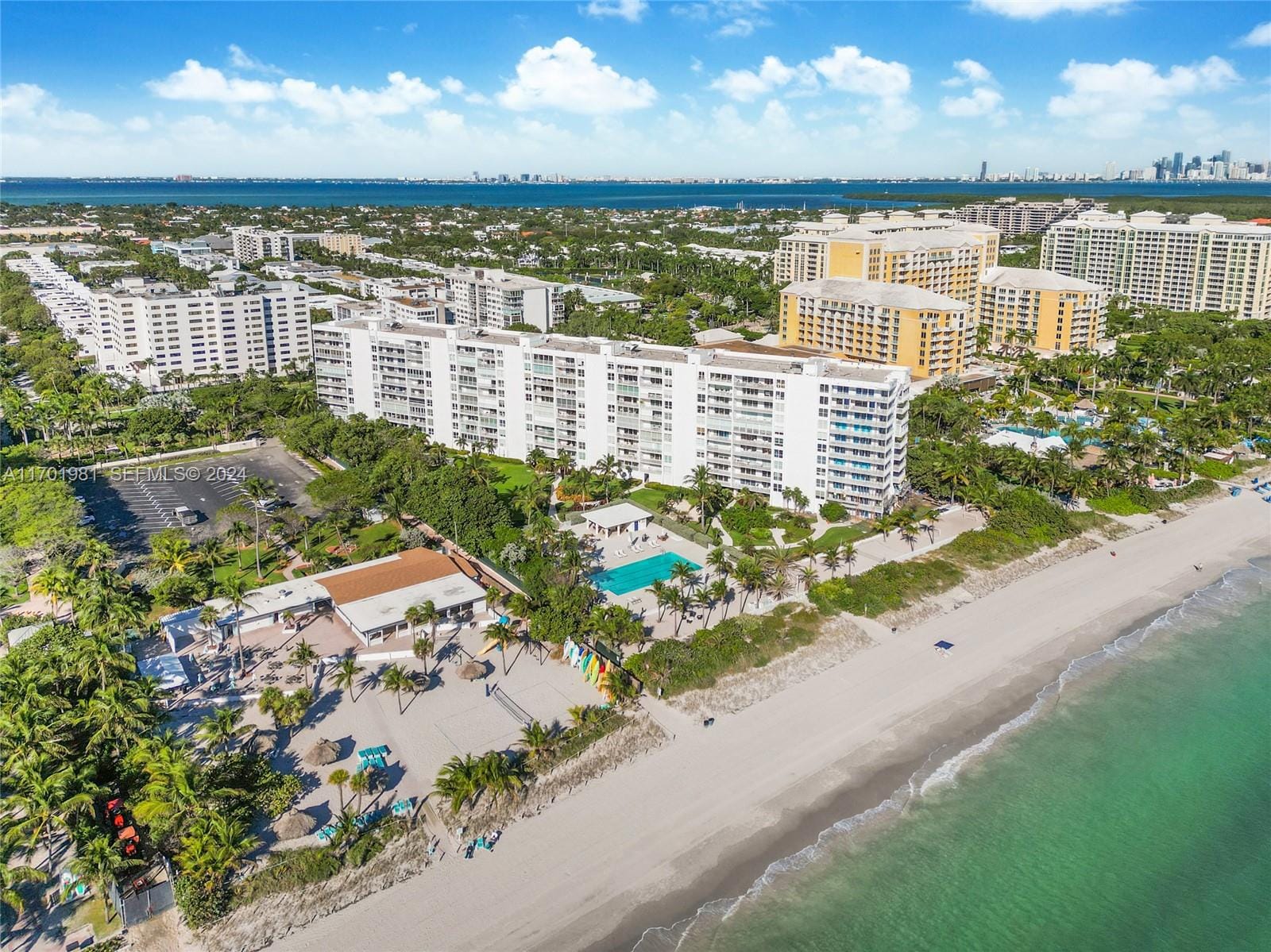 605 Ocean Drive 4L, Key Biscayne, FL 33149 photo 3