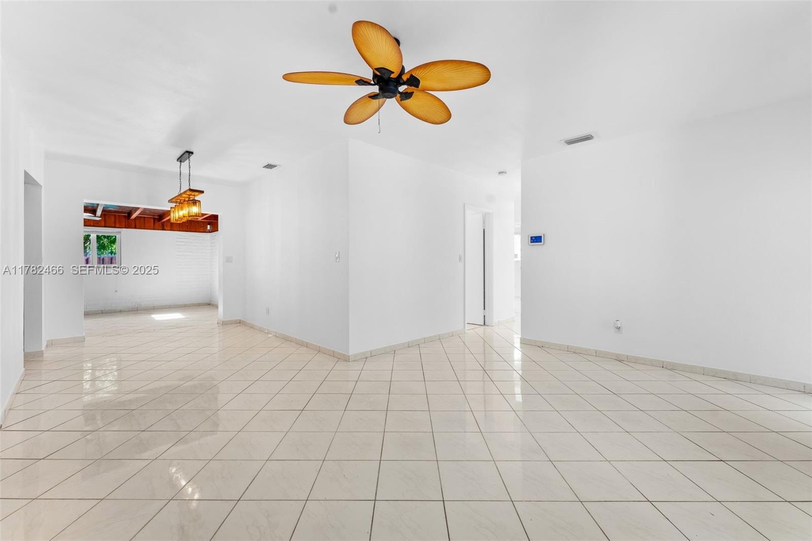 729 W 50th Place, Hialeah, FL 33012 photo 5
