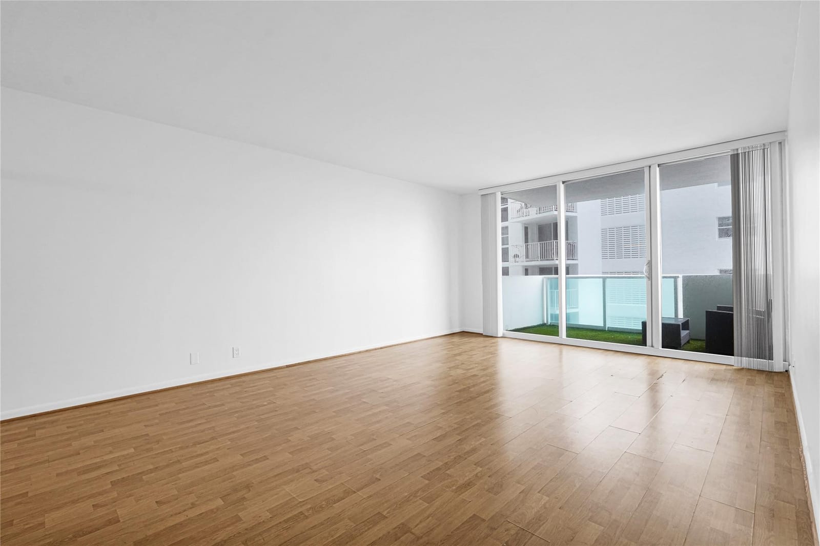 1200 West Avenue 419, Miami Beach, FL 33139 photo 11