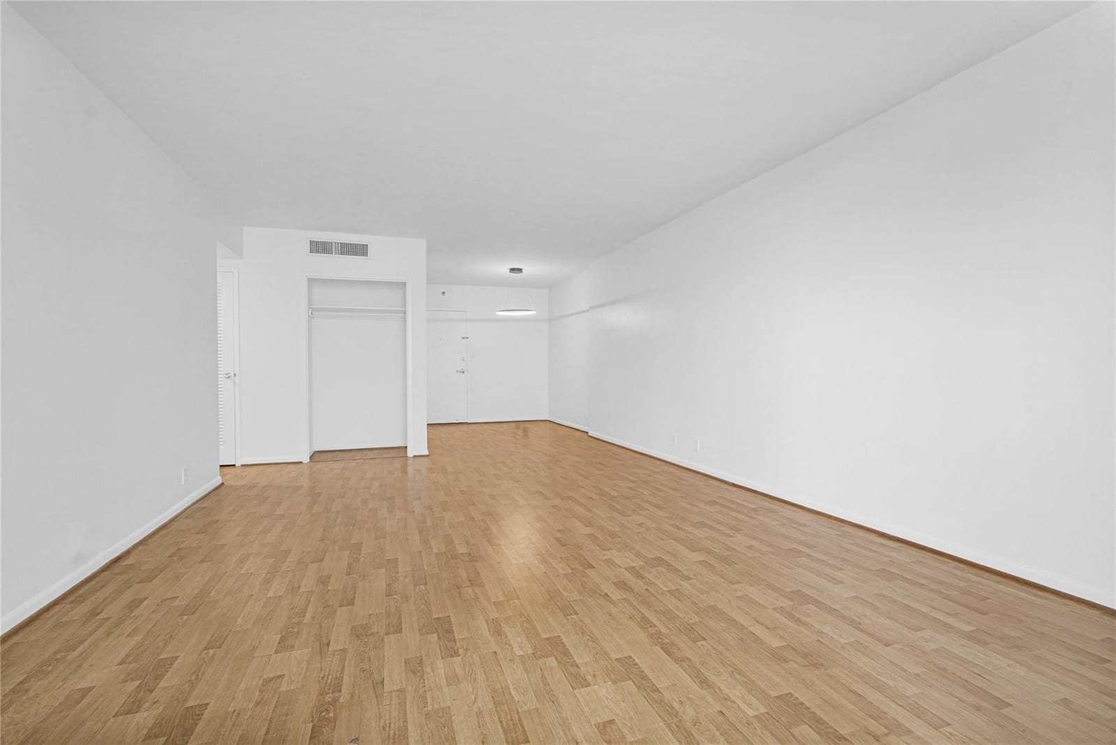 1200 West Avenue 419, Miami Beach, FL 33139 photo 13