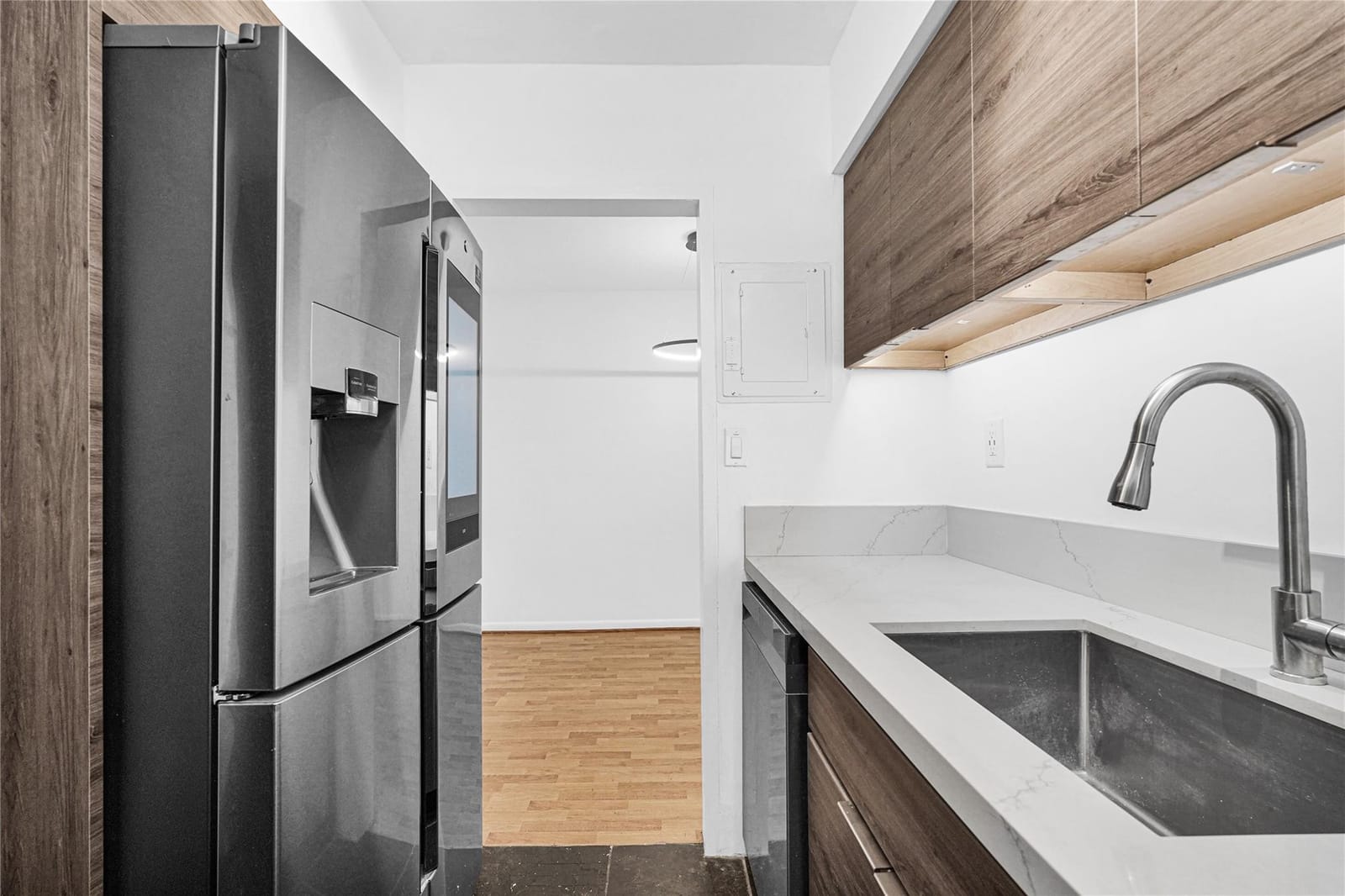 1200 West Avenue 419, Miami Beach, FL 33139 photo 23