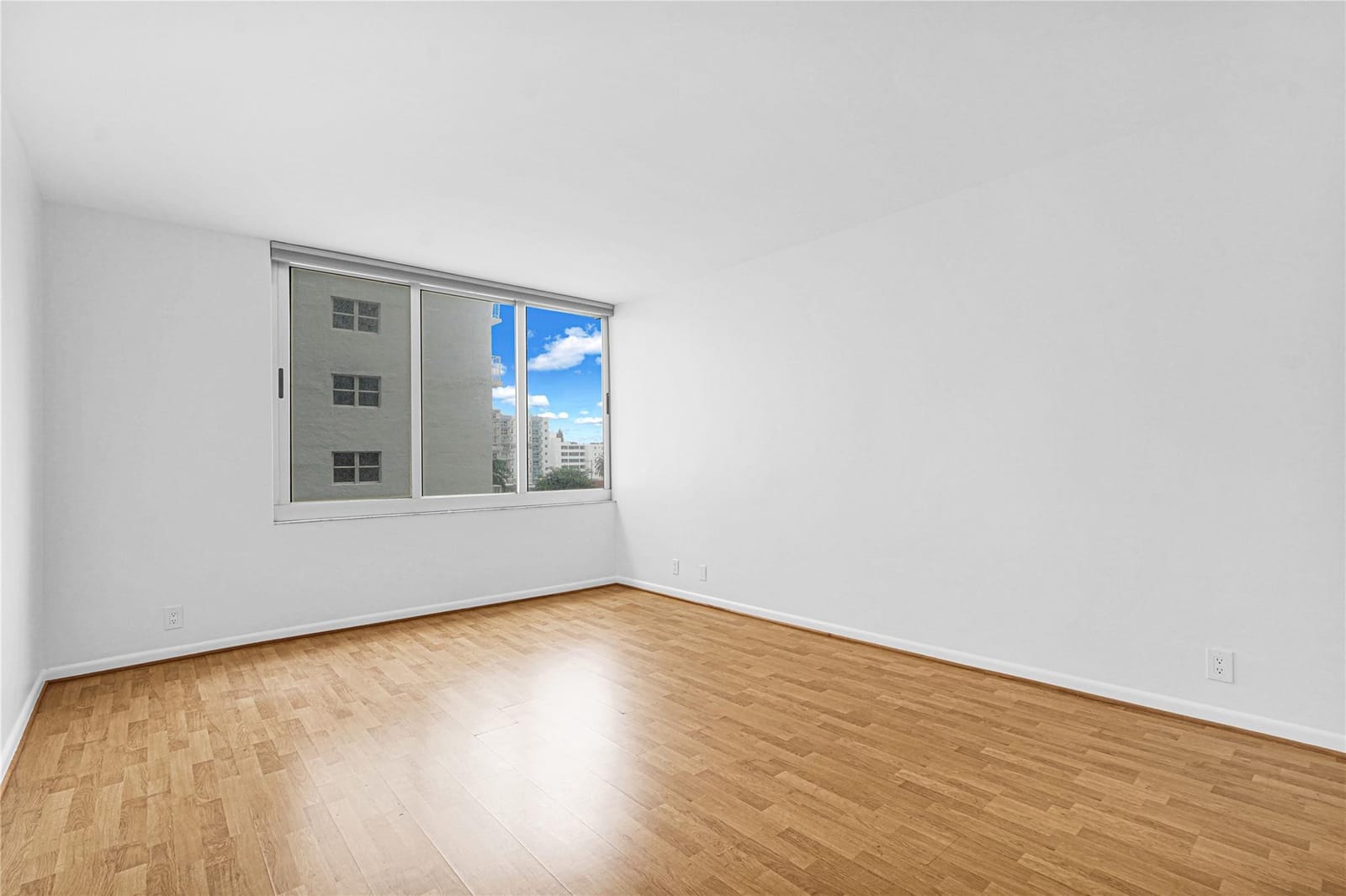1200 West Avenue 419, Miami Beach, FL 33139 photo 24