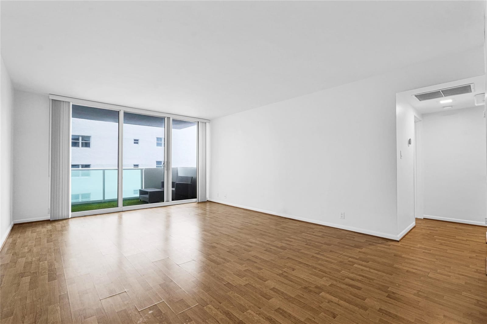1200 West Avenue 419, Miami Beach, FL 33139 photo 10