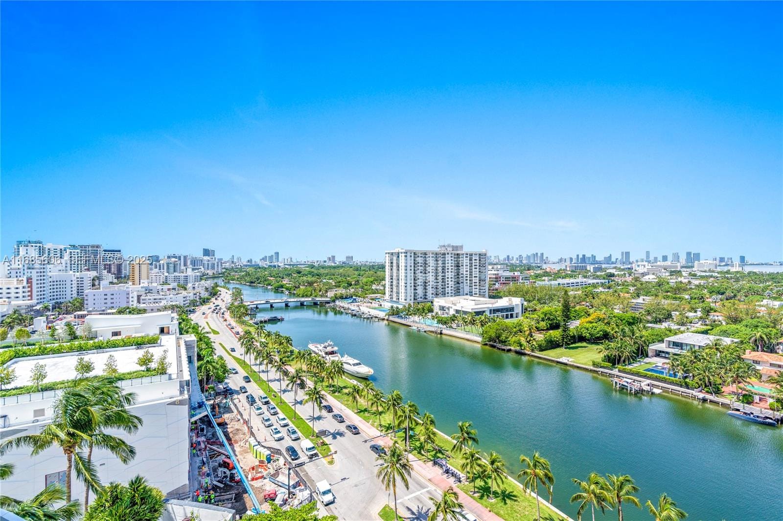 4401 Collins Avenue 1514, Miami Beach, FL 33140 - photo 1 of 30