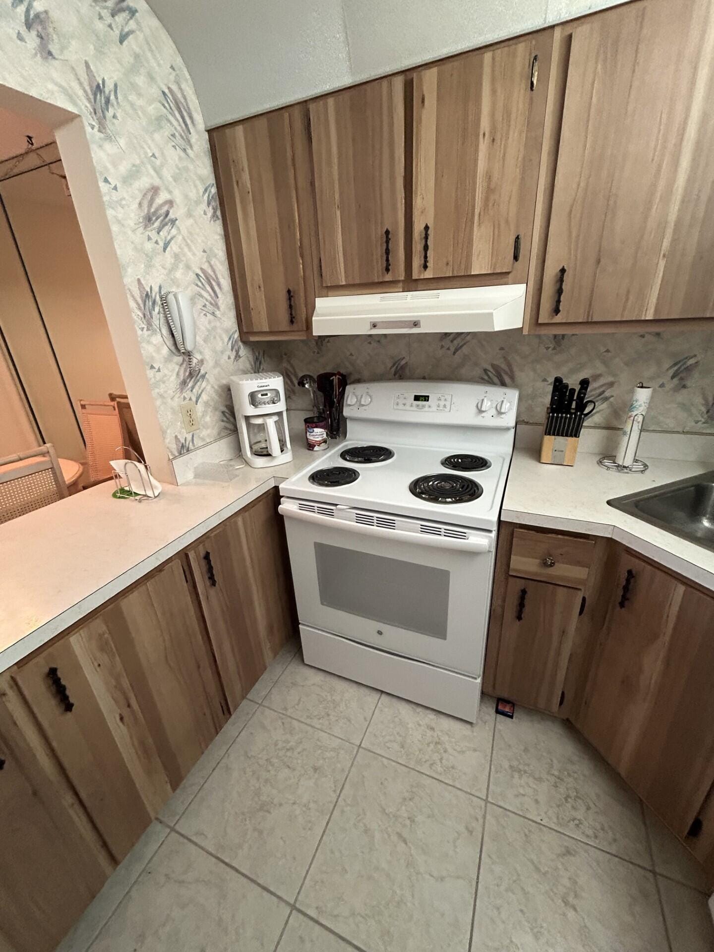 5800 Whispering Pine B2 Way B-2, Greenacres, FL 33463 photo 5
