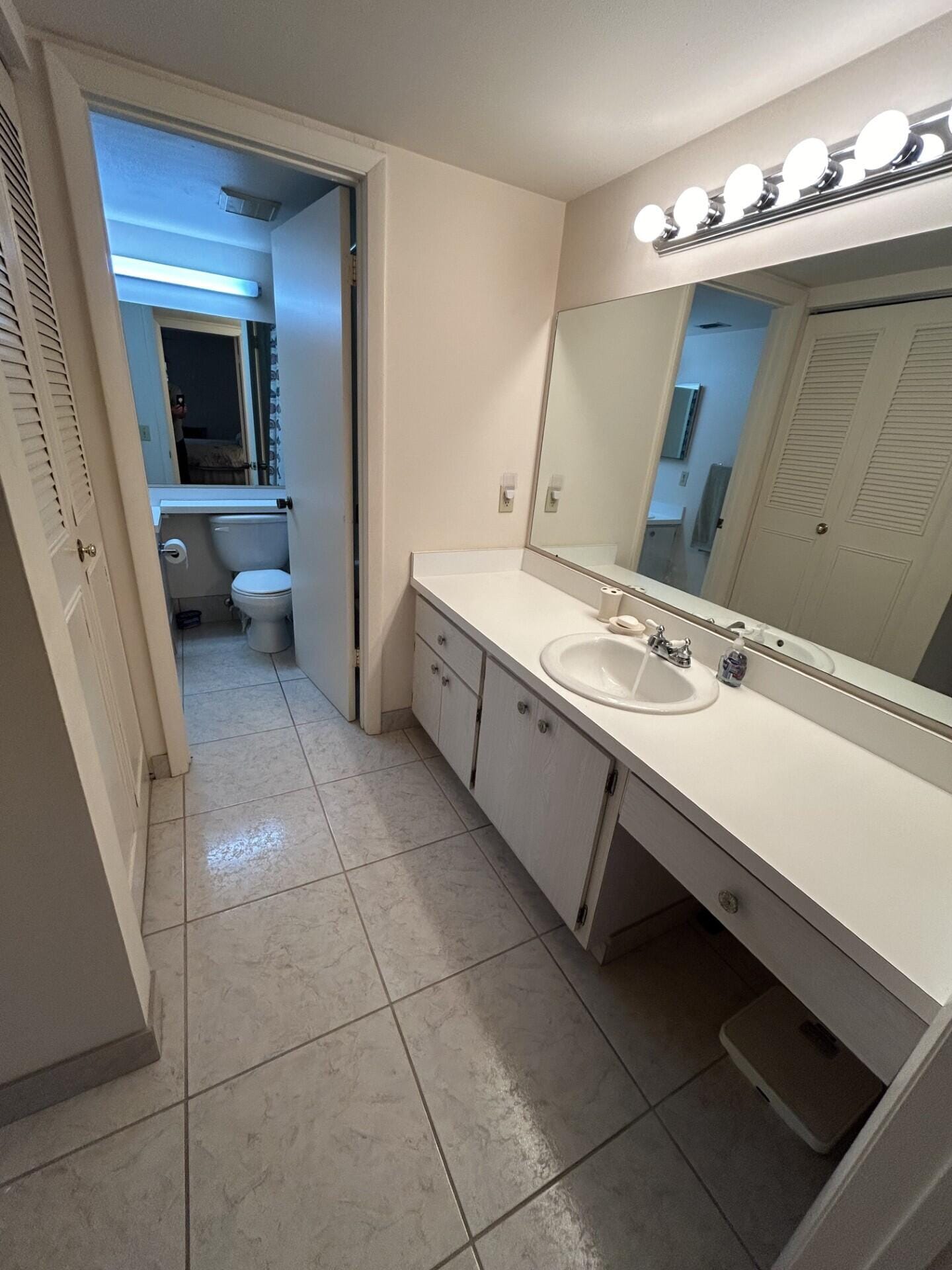5800 Whispering Pine B2 Way B-2, Greenacres, FL 33463 photo 9