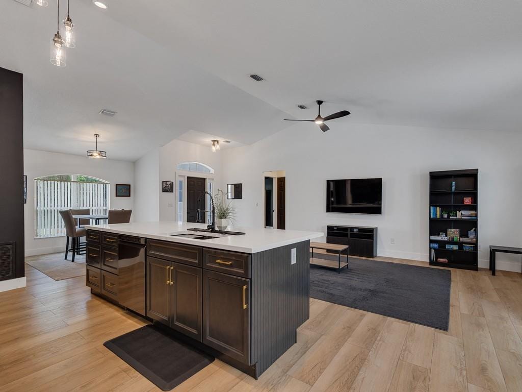 409 Bywood Avenue — photo 6