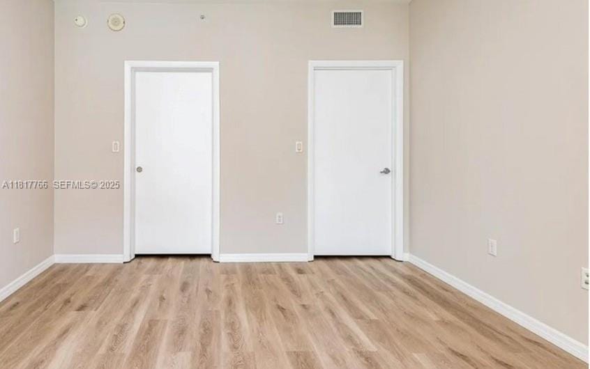 1900 N Bayshore Drive 3909 — photo 4