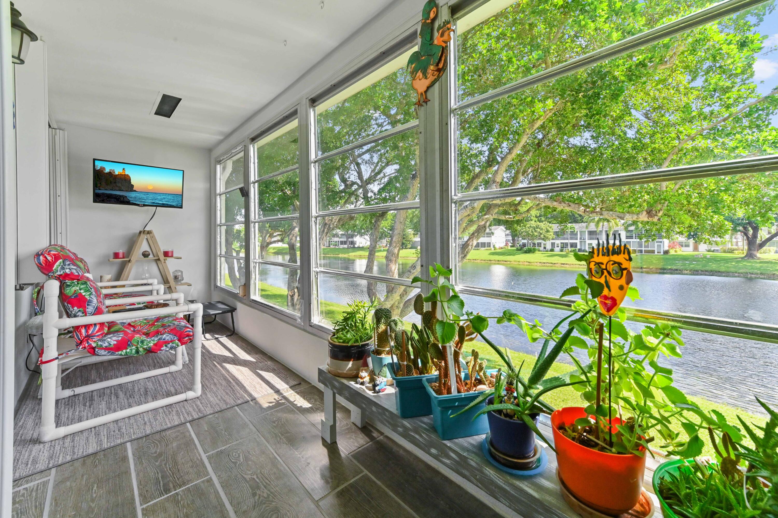 203 Ellesmere D — photo 11