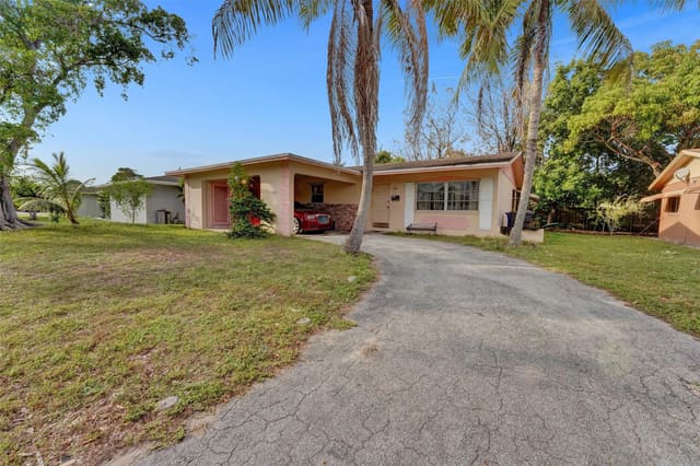4371 NW 32nd Court, Lauderdale Lakes, FL 33319