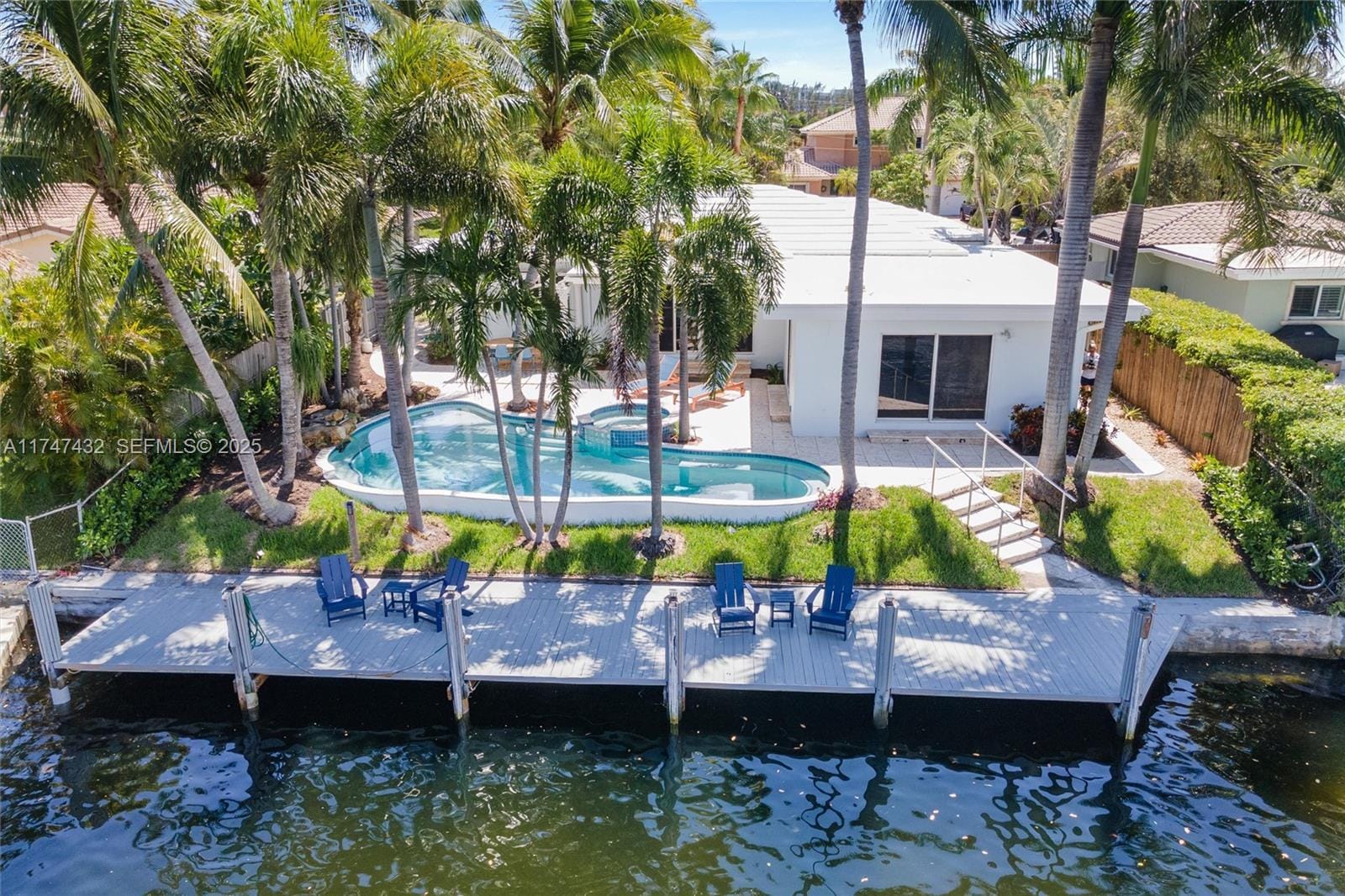 2513 SE 12th Street, Pompano Beach, FL 33062