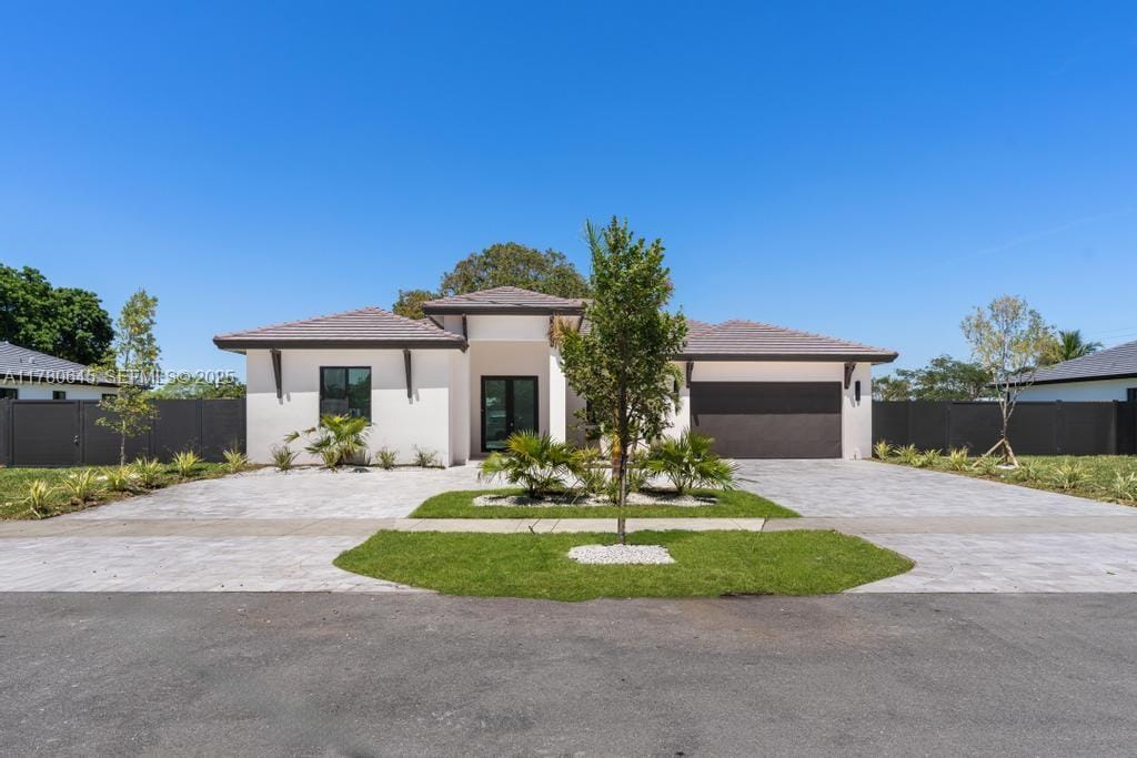 12735 SW 193rd Terrace, Miami, FL 33177