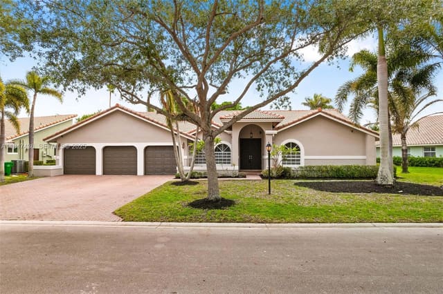 5248 NW 89th Drive, sold in Ridgeview, Coral Springs, FL