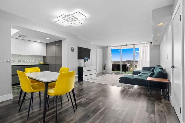 18011 Biscayne Boulevard 1602, sold in Del Prado Marina, Aventura, FL