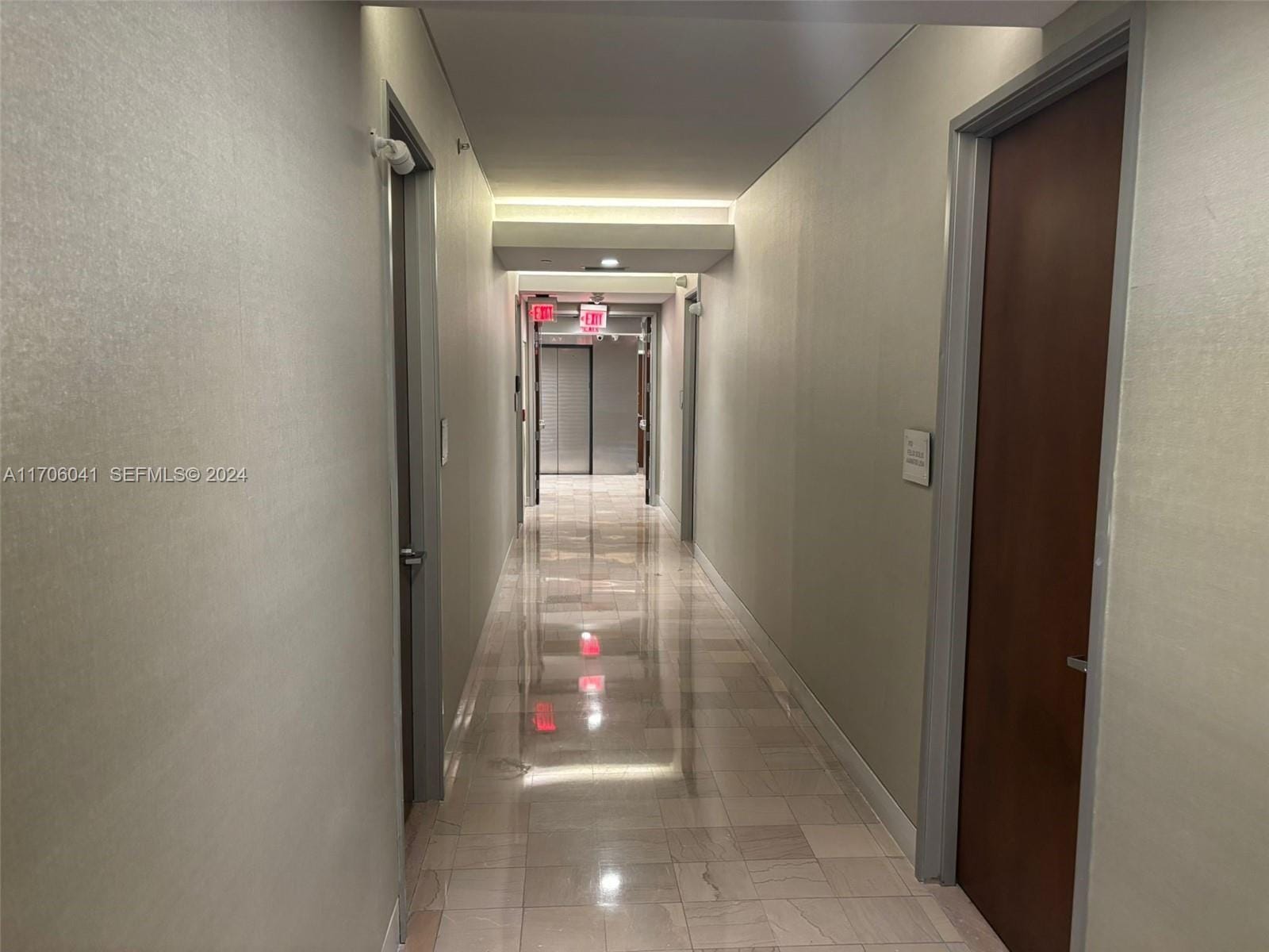 14 NE 1st Avenue 700D — photo 11
