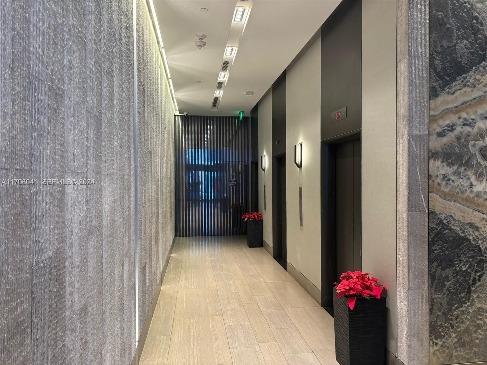 14 NE 1st Avenue 700D, Miami, FL 33132 photo 18